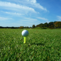 ゴルフ税撤廃議論。2020年のスポーツ・ビッグイベント開催前に白熱！